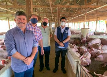 Pré-candidato ao Governo, Jenilson Leite visita agronegócios  do Alto Acre