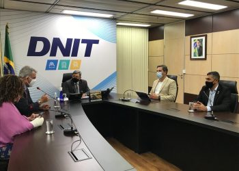 Jesus Sérgio se reúne com DNIT Nacional e solicita solução urgente para obras de recuperação da BR-364 não serem paralisadas