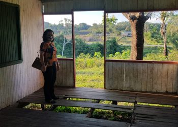 Prefeita Maria Lucinéia encara realidade e vai mandar reformar escolas rurais