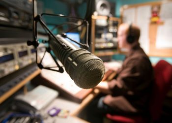 Estações de rádio e TV poderão reduzir potência em até 30%