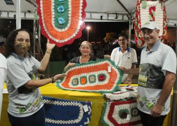 Primeiro dia da Feira do Abacaxi e Agricultura Familiar supera expectativas em Tarauacá
