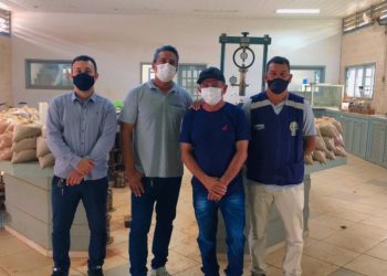 Presidente da Funtac Tom Sérgio recebe visita do secretário de Agricultura Narcélio Bayma