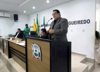 Presidente da Câmara de Vereadores Chico Batista diz que Lucinéia vem sofrendo ataques nas redes sociais