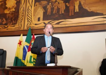 Deputado Marcus Cavalcante destaca visita de secretária da Educação a Feijó