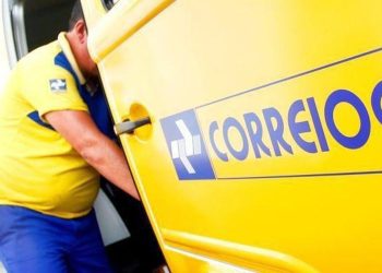 No Papo Informal, Petecão diz ser contra a privatização dos Correios