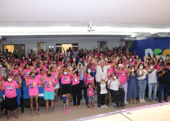 Em Cruzeiro do Sul, Petecão defende participação de mulheres na política