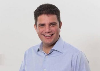 Governador do Acre, Gladson Cameli, registra sua candidatura para tentar reeleição
