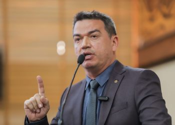 R$ 2,4 bilhões são necessários para reconstruir BR-364, diz André Vale