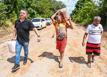 Deputado André da Droga Vale  visita  região  do Belo Jardim III  e constata prejuízos  incalculáveis da produção agrícola