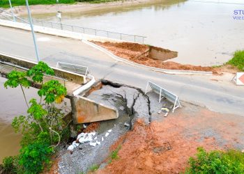Após trabalho paliativo na ponte sobre o Rio Tarauacá, nova erosão volta a aparecer e Vale do Juruá pode ficar isolado