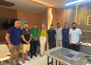 Rodrigo Damasceno discute transição e mesa diretora com presidentes de partidos  aliados