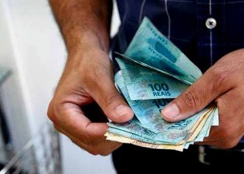 Governo do Acre anuncia antecipação do pagamento de janeiro para todos os servidores