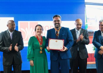 Senador Alan Rick recebe homenagem do Tribunal de Justiça do Acre
