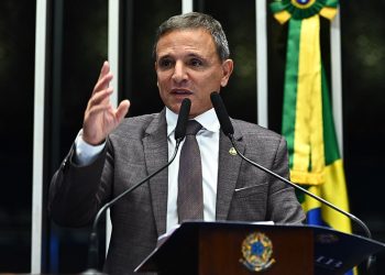 Márcio Bittar pede CPI dos Correios e denuncia prejuízos na estatal