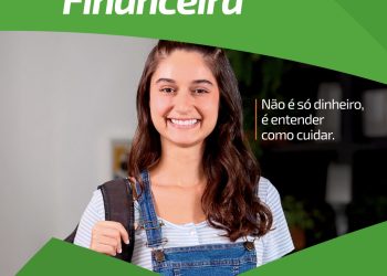 Sicredi aplica dicas de economia durante a Semana Nacional de  Educação Financeira 2025