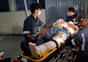 Motociclista bate em bezerro e vai parar no Pronto Socorro