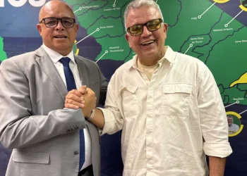 Petecão anuncia R$ 3 milhões para ampliar abastecimento de água em Mâncio Lima