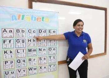 Governo divulga processo seletivo para professores; salários chegam a mais de R$ 4 mil