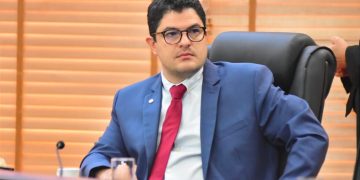 Eduardo Ribeiro pede que Hosmac continue funcionando mesmo após reestruturação da saúde mental no Acre