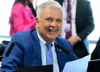 Petecão anuncia R$ 6,9 milhões para reforçar a saúde nos municípios do Acre