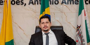 Rangelles Viana “Careca” assume Interinamente a Prefeitura de Tarauacá