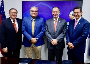 Prefeito Ivon Rates cumpre agenda em Brasília e articula avanços para Envira