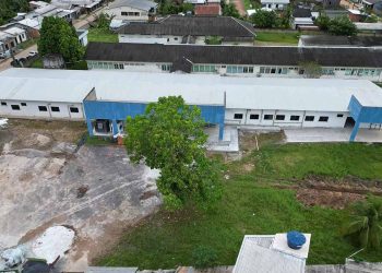 Sob pressão popular, governo promete liberar primeiro bloco do hospital até abril