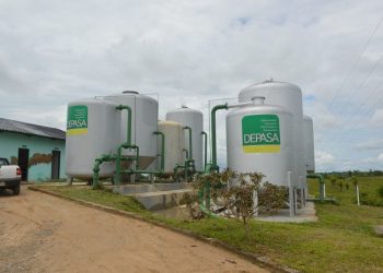 Gerente da Saneacre explica que apagões próximos à entrada do sistema têm afetado abastecimento de água em Tarauacá