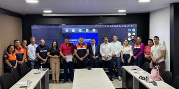 Envira participa de reunião da Defesa Civil do Amazonas com prefeitos e AAM para alinhar estratégias contra a vazante de 2026