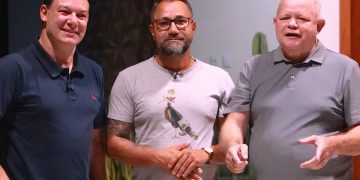 Prefeito Railson Ferreira anuncia Construção de 50 Casas na Zona Rural de Feijó