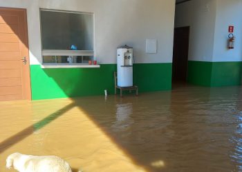 Cheia histórica do Rio Gregório atinge comunidade João Paulo III e causa prejuízos em escola rural