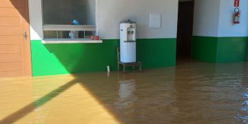 Cheia histórica do Rio Gregório atinge comunidade João Paulo III e causa prejuízos em escola rural