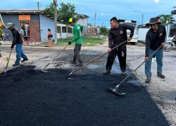 Prefeitura de Tarauacá inicia nova etapa de pavimentação asfáltica em parceria com o Deracre