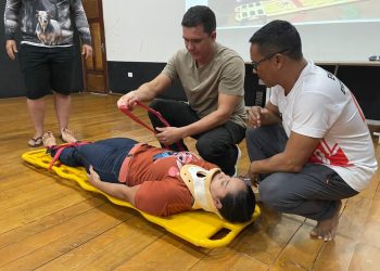 Prefeitura de Envira realiza capacitação para profissionais da saúde e motoristas de ambulância
