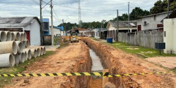Prefeito Railson Ferreira aposta em drenagem para resolver antigos problemas de alagamentos em Feijó