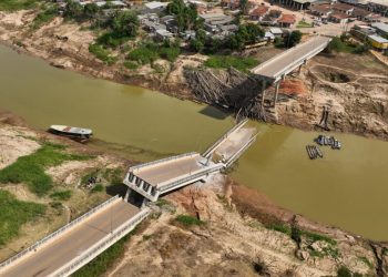 Justiça acreana determina medidas emergenciais e bloqueio de bens após desabamento da Ponte Padre Paolino em Sena Madureira