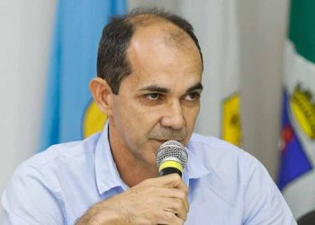 Zequinha Lima é condenado pelo TCE por manter servidores em desvio de função, pagamento irregular de gratificação e manutenção de salário de servidor condenado pela Justiça