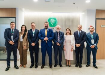 Alan Rick apresenta ao CFM proposta para fortalecer a formação médica e garantir estágios e internatos no Acre