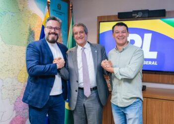Alan Rick participa de reunião com presidentes nacionais do Republicanos e do PL para discutir cenário político do Acre