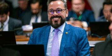 Universidade Federal do Vale do Juruá ganha novo impulso com projeto de lei e indicação ao MEC