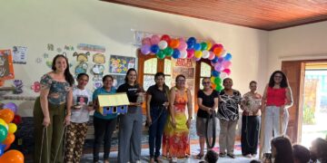 Exposição “Ecos da Infância” fortalece aprendizagem e aproxima famílias da Escola Municipal Canto da Alegria, de Envira