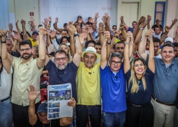 Bocalom apresenta Sargento Adônis como pré-candidato a vice e reforça protagonismo do Juruá na chapa