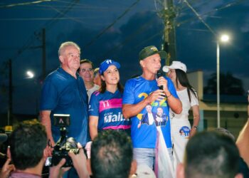 “Para mudar o Acre, a gente elege Mailza; para mudar o Brasil, Flávio Bolsonaro”, afirma Bittar em Plácido de Castro