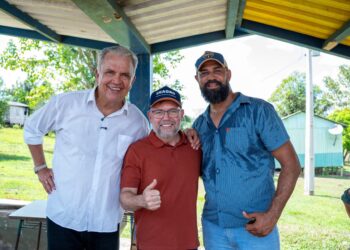 Petecão vistoria Ramal do Noca, na Transacreana, e anuncia novos investimentos para a zona rural
