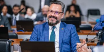 Senado aprova projeto de Alan Rick e transforma luta de dez anos contra a LAM em política nacional