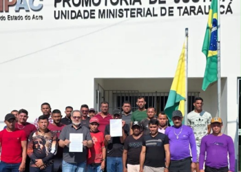 Pais e alunos da zona rural de Tarauacá pedem socorro pelo direito de estudar e entram na segunda semana sem aulas, diz vereador Chagas Batista