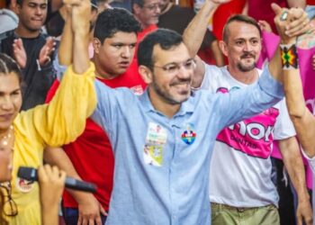 Em live conectada a ato com Lula, Frente Ampla lança Thor Dantas ao Governo e Jorge ao Senado