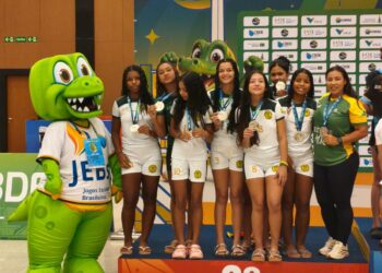 Da zona rural de Tarauacá ao pódio nacional: estudantes conquistam prata nos JEBs 2026, em Brasília
