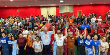 Encontro com apoiadores fortalece aliança entre Petecão, Afonso e Halida