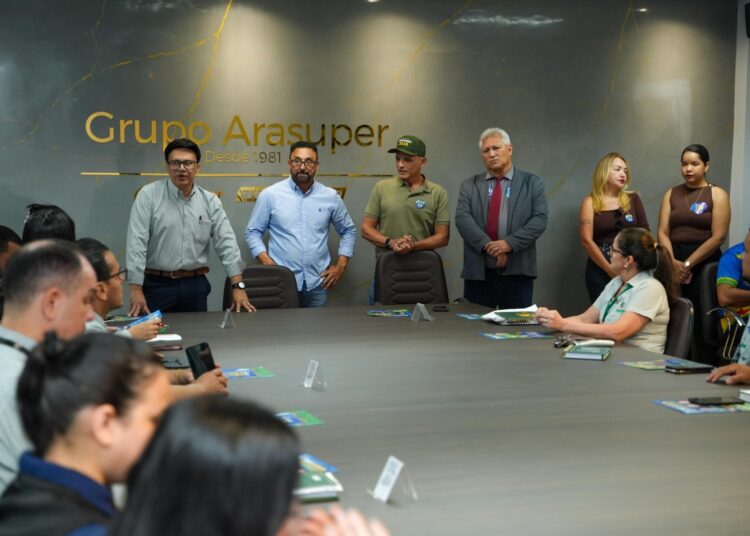 Em reunião com Grupo Arasuper, Bittar cita rede de supermercados como exemplo do que o Acre é capaz de produzir com desenvolvimento